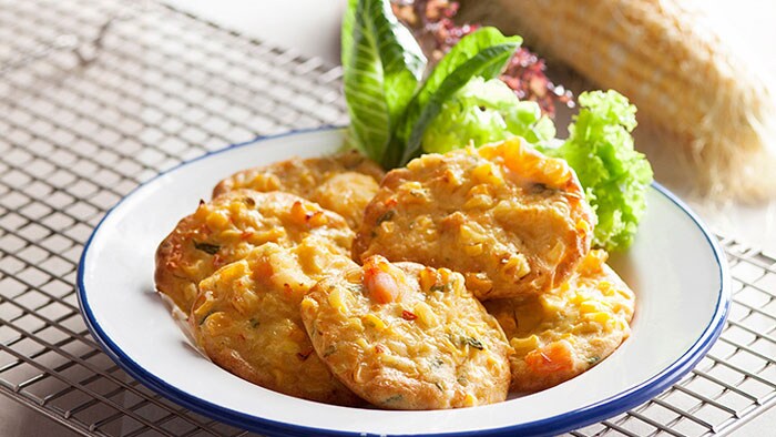 Fresh Prawn Corn Cakes