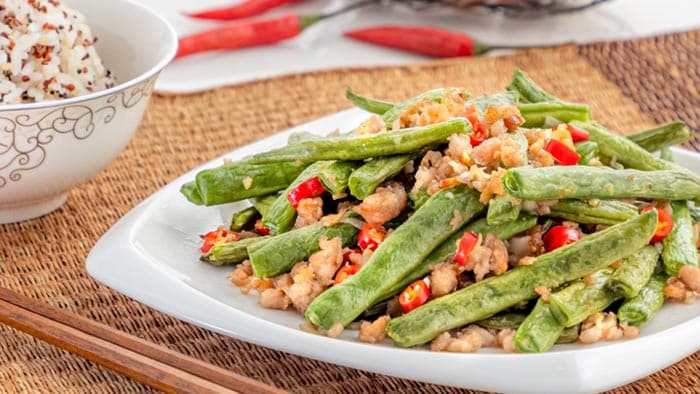 Quinoa Rice with Dry-fried String Beans